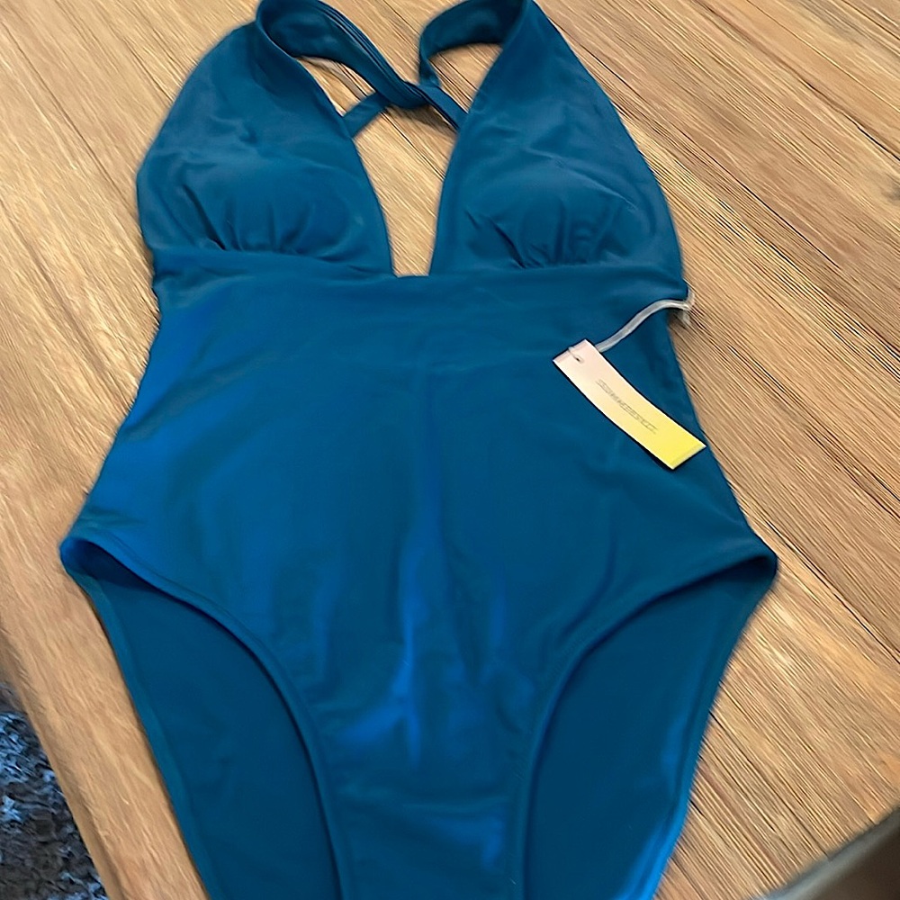 NWT Summersalt The Plunge Size 6 one piece